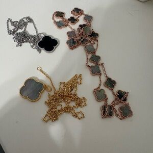 Fake VCA-inspired clover set